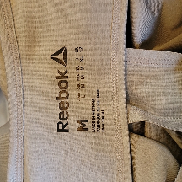Reebok silver long sleeve - Picture 4 of 5